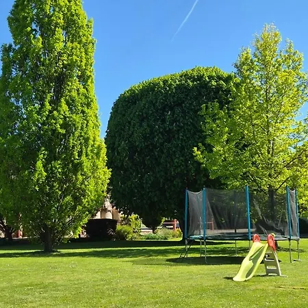 Au Jardin Fleuri Vauxaillon